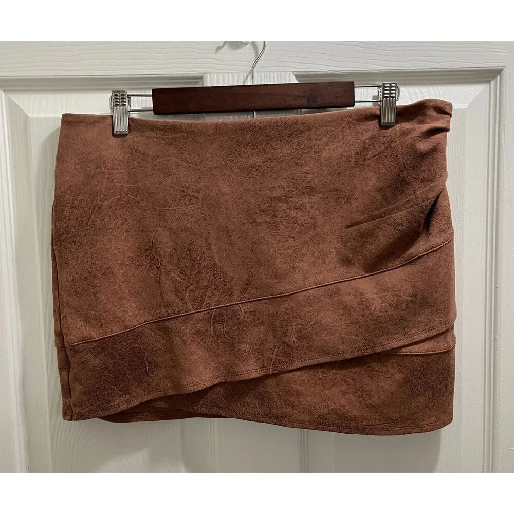 Free People Summer Love Vegan Suede Mini Skirt Size 12 Brown Modern Cowgirl